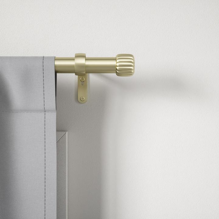 Produktbild Umbra Cleo Gardinenstange mit 2,5cm Durchmesser