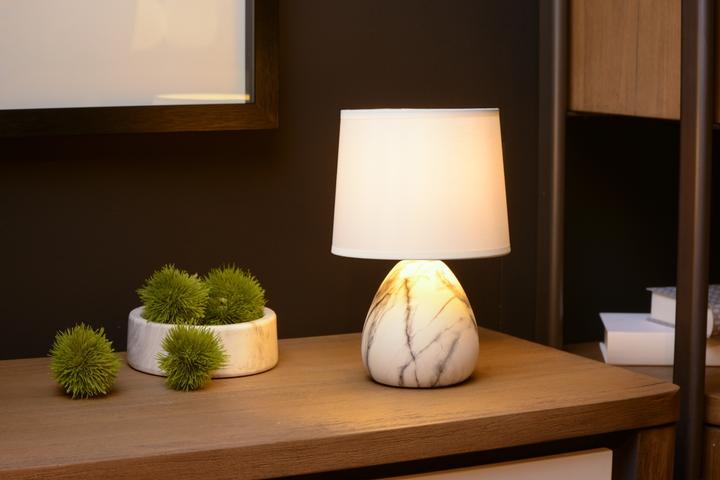 Actual product image Lucide marmo (E14)
