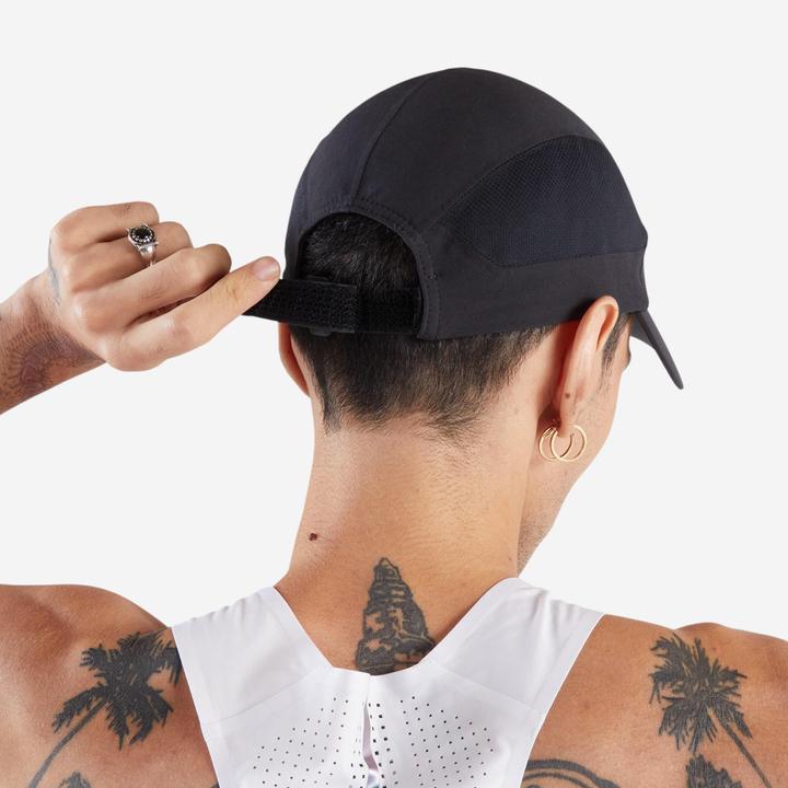 Actual product image Kiprun Lauf-Cap Schirmmütze - V2 schwarz