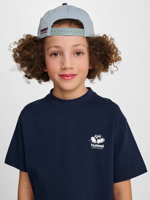 Actual product image hummel Hmlloose tee s/s graphic junior (128)
