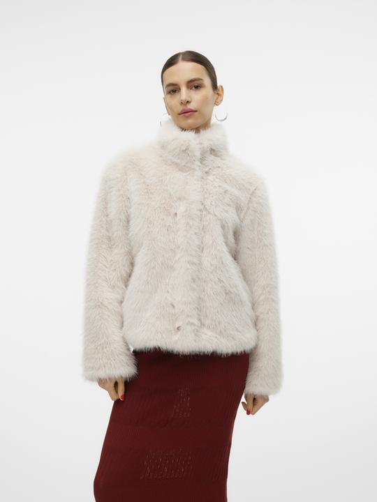 Actual product image Vero Moda VMMONROE jacket Faux fur jacket (XL)