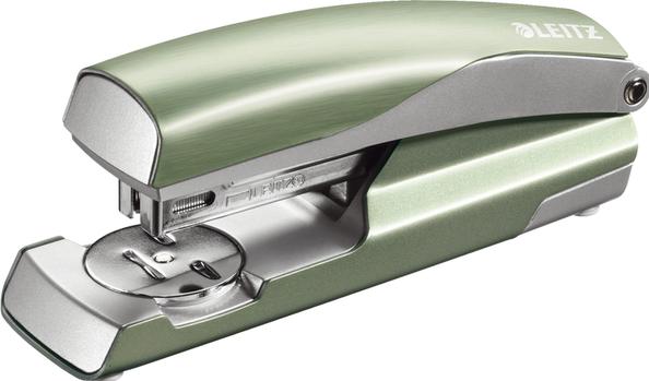 Image du produit Leitz Agrafeuse de bureau NeXXt métal (30 feuilles)