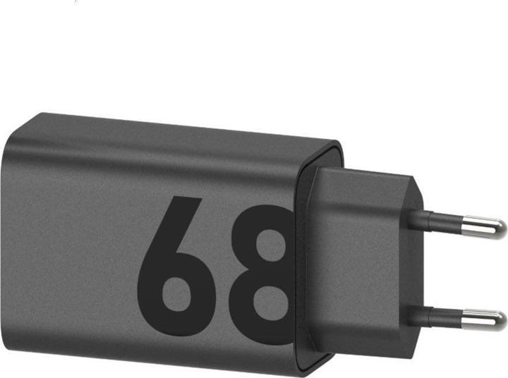 Actual product image Motorola MC-682L USB-C 68W Travel Charger Black (Service Pack) (68 W)