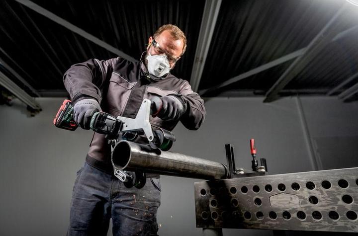 Actual product image Metabo RBVB 18 LTX BL 180 (Pipe belt grinder)