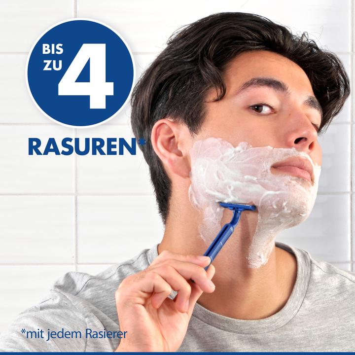 Actual product image Gillette Blue II