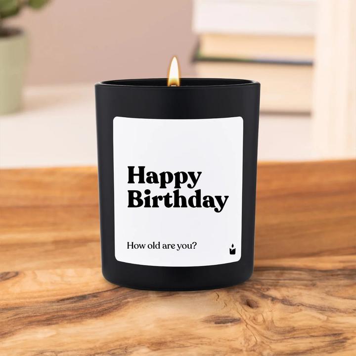 Immagine prodotto Chatty Candles Candela profumata Flowery Happy Birthday - Quanti anni hai?