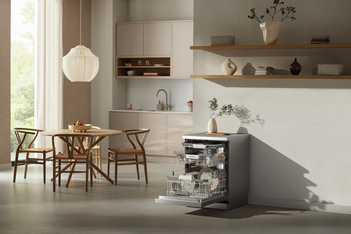 Actual product image Miele G 7130 SC Front AutoDos Stand-Geschirrspüler CleanSteel Front 12337820