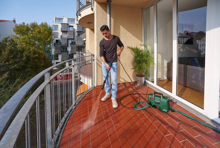 Actual product image Bosch Home & Garden EasyAquatak 120 (Electrical connection)