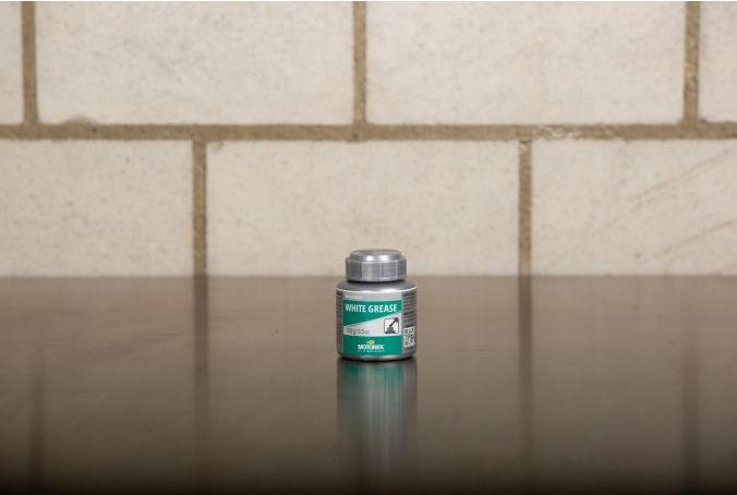 Actual product image Motorex White Grease 100 g (Bearing grease)