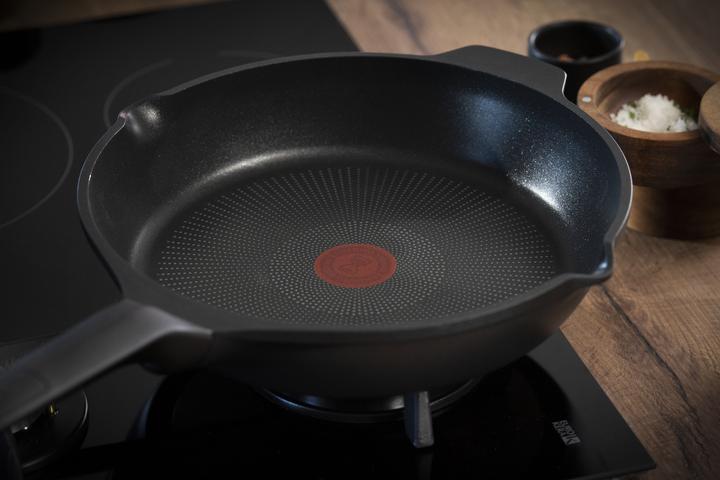 Produktbild Tefal Bratpfanne Robusto (24 cm, Bratpfanne, Aluminiumguss)