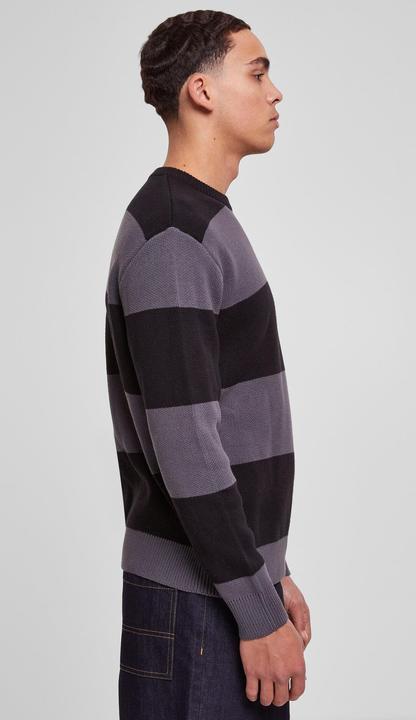Actual product image Urban Classics Heavy Oversized Striped Sweatshirt (L)
