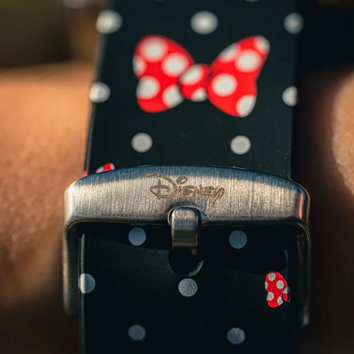 Image du produit Moby Fox Disney Minnie Mouse - Étape pour l'Apple Watch (Polka Noir) (Silicone)