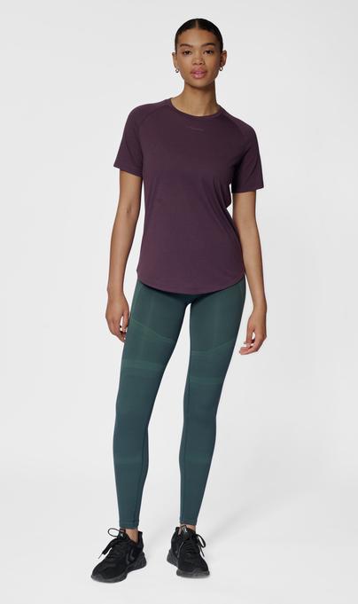 Actual product image hummel hmlMT VANJA T-SHIRT (XS)