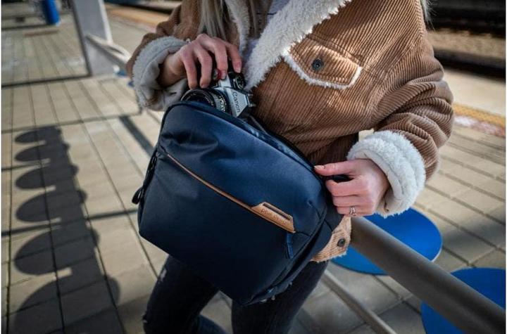 Image du produit Peak Design Everyday Sling 6L (Sac à bandoulière pour appareil photo, 6 l)