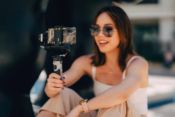 Actual product image Zhiyun Crane M2S Combo (Single-lens reflex camera, Action camera, 1 kg)