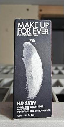 Actual product image Make Up For Ever HD Skin Undetectable Stay-True Foundation (2Y20 Warm Nude)