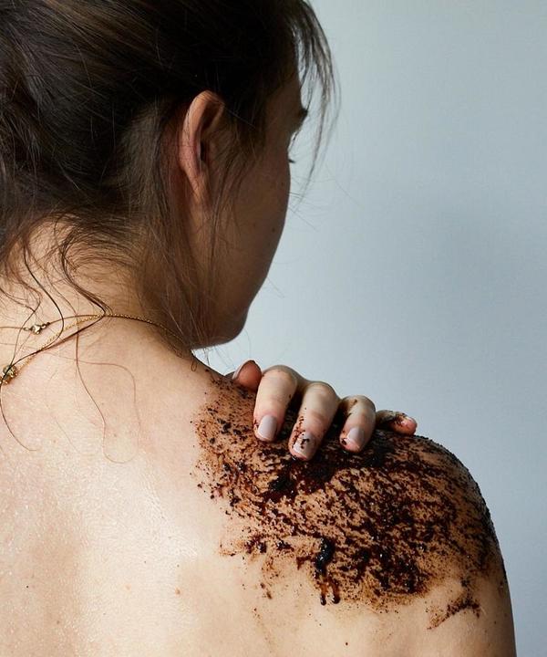 Produktbild UpCircle Body peeling Coffee Body Scrub with Peppermint 220 ml (220 ml)