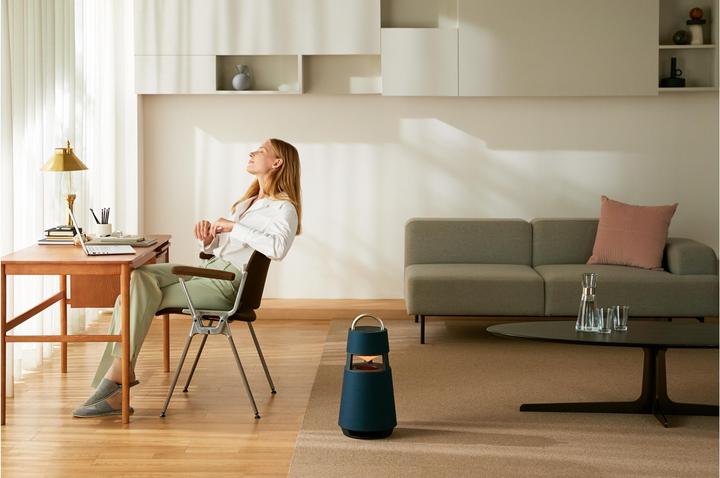 Productafbeelding LG XBOOM 360 - DRP4B HOUTSKOOL ZWART (10 h, Voeding via USB)