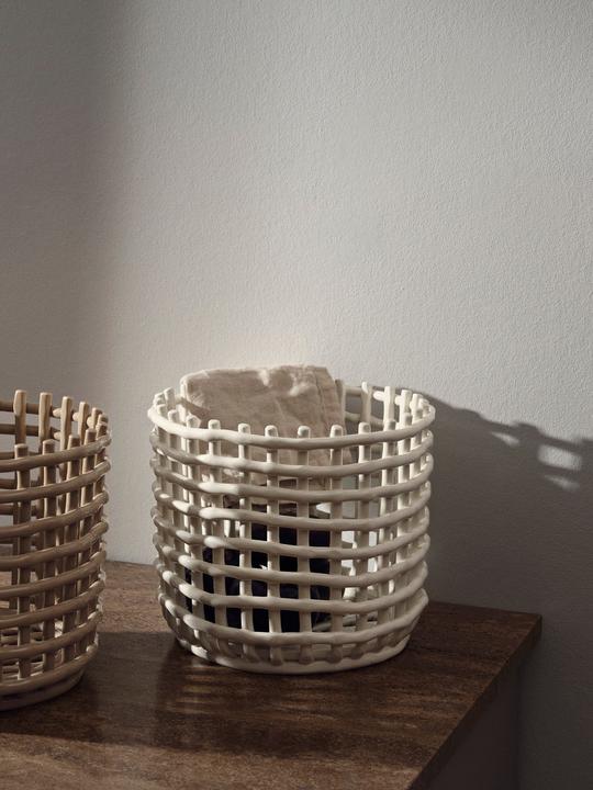 Image du produit Ferm Living Panier en céramique (1 x, Ø 23.5 x 21 cm)