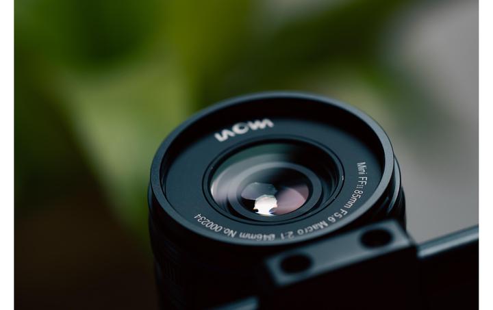Actual product image Venus Optic Fixed focal length Laowa 85 mm f/5.6 2X APO - L-mount (L-Mount, full size)