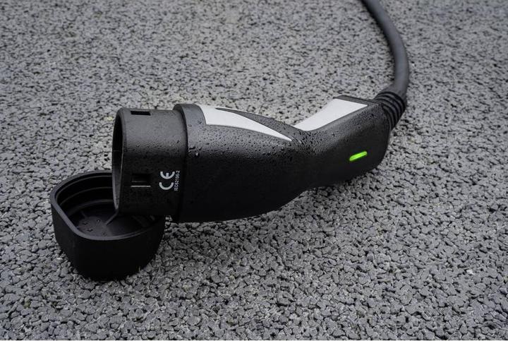 Actual product image Wissenergy P60 (Type 2, 11 kW, 16 A, CEE 16)
