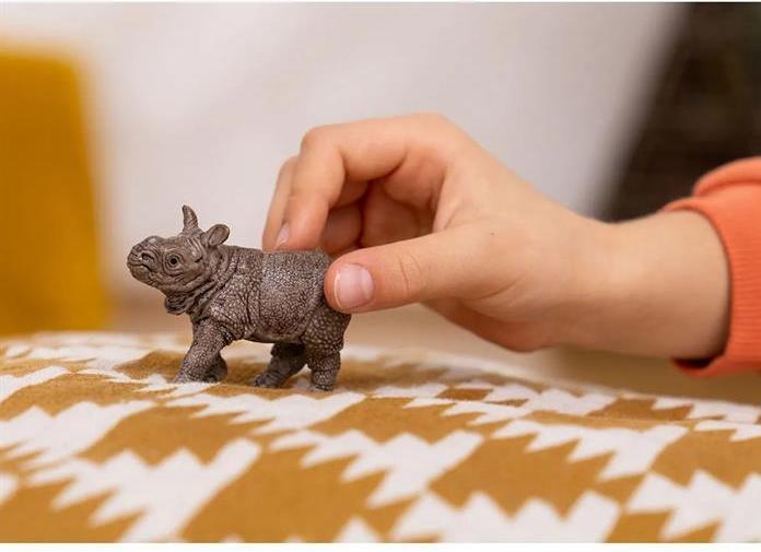 Produktbild Schleich Panzernashorn Baby