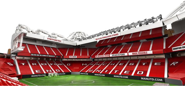 Actual product image LEGO Old Trafford - Manchester United (10272, LEGO Creator Expert, LEGO Rare Sets)