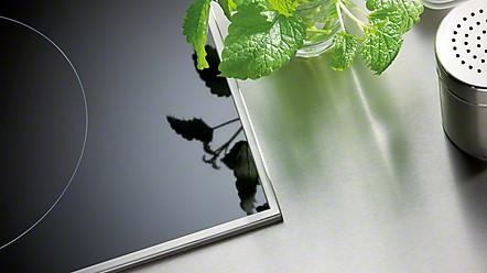Actual product image Miele Km6012