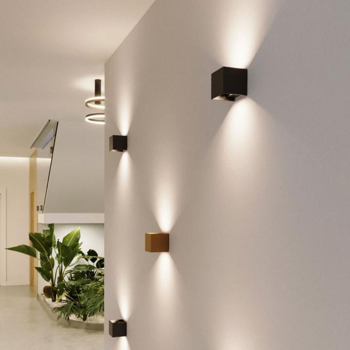 Produktbild s.luce Ixa LED Wandlampe verstellbare Winkel Innen & Aussen IP44 (460 lm)