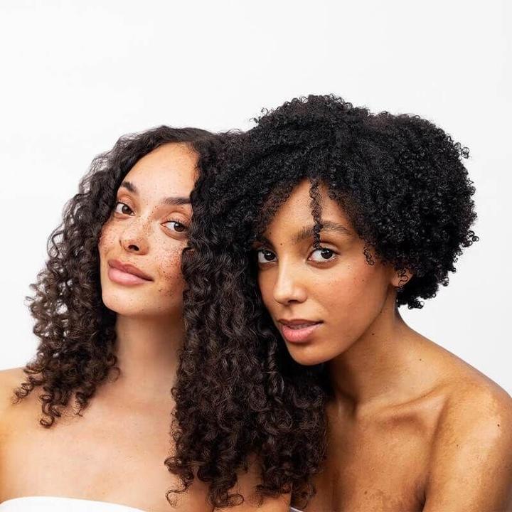 Image du produit Maria Nila Coils & Curls Définisseur de boucles Luscious Curl (Gel coiffant, 125 ml)