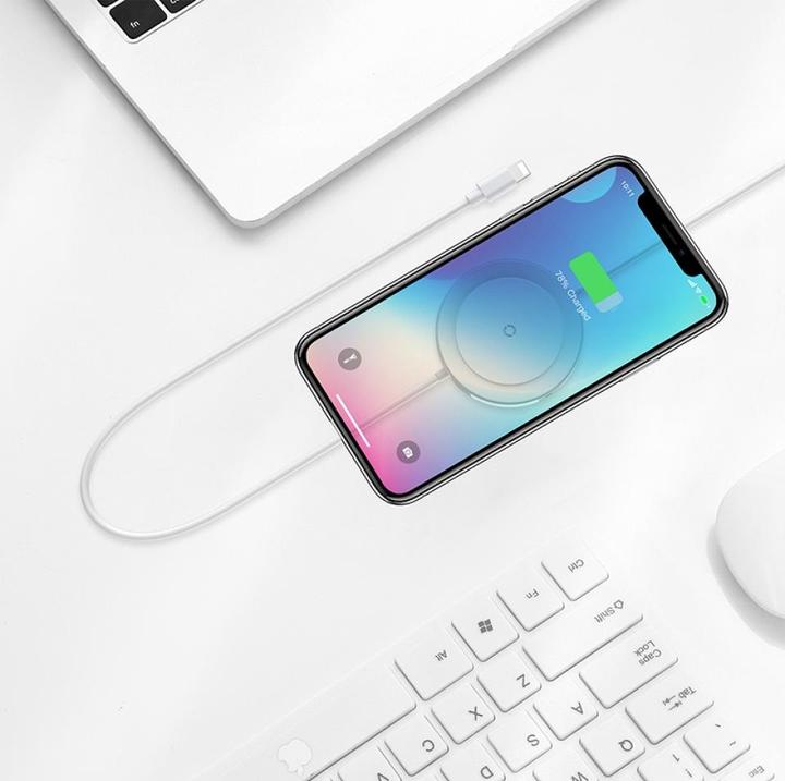 Produktbild Baseus Wireless Charger mit Lightning Kabel