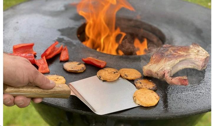 Actual product image Moesta BBQ Grill Helper Spatula For BBQ Disk Fire Plate
