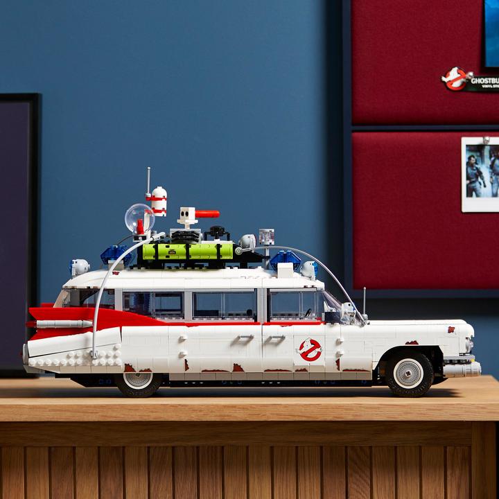 Actual product image LEGO Ghostbusters ECTO-1 (10274, LEGO Icons, LEGO Rare Sets)