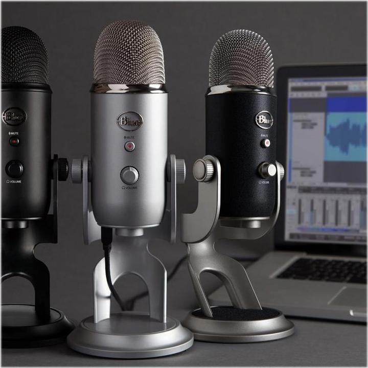 Actual product image Blue Yeti