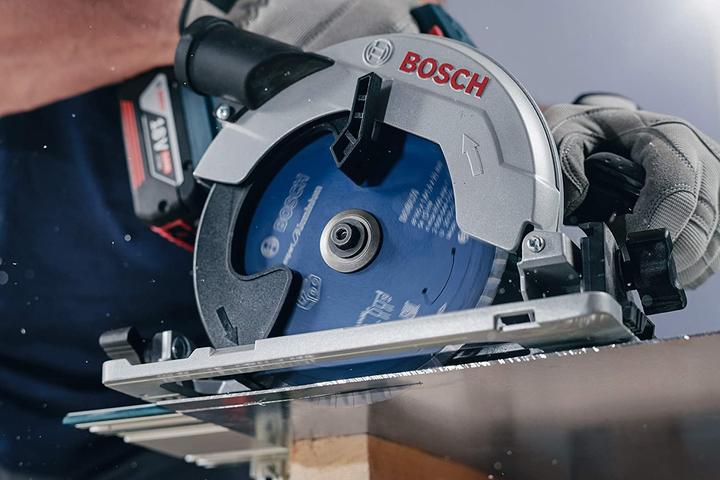 Image du produit Bosch Professional Zubehör Lame de scie circulaire Expert for Aluminium pour scies à batterie, 216 x 2/1,4 x 30, 66 dents