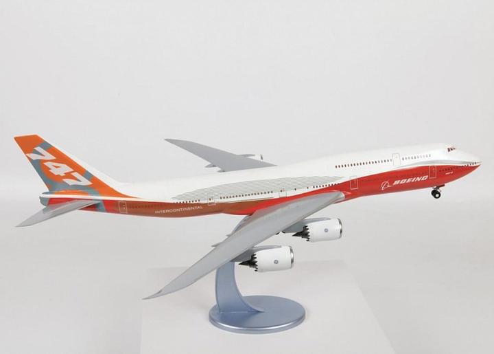 Image du produit Carson 1:144 Avion de ligne Boeing 747-8