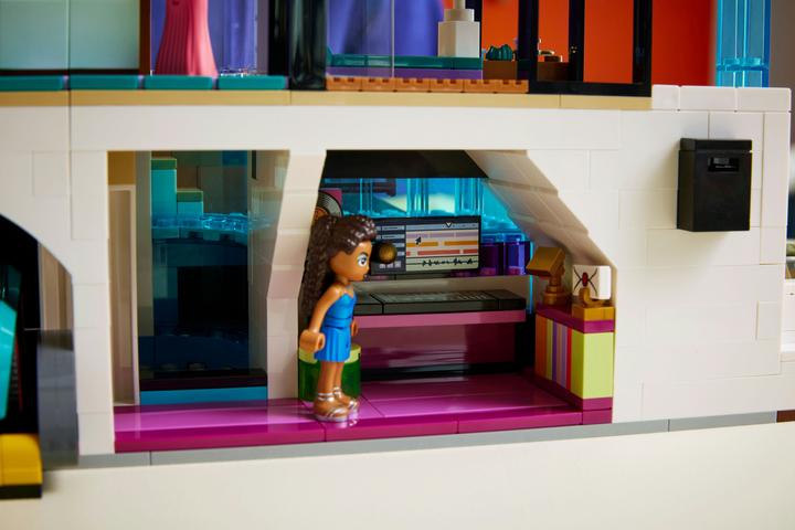 Produktbild LEGO Andreas moderne Villa (42639, LEGO Friends)