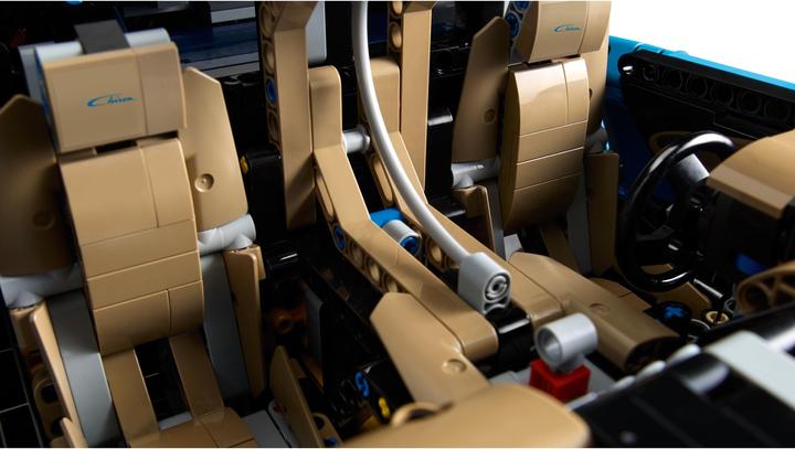 Immagine prodotto LEGO Bugatti Chiron (42083, LEGO Technic, Set LEGO rari)
