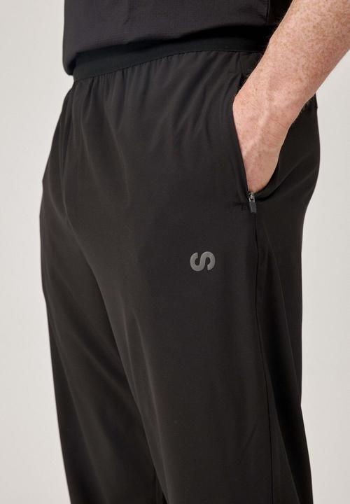 Actual product image Snocks Active Woven Jogger Herren (XL)