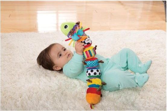 Produktbild Tomy Lamaze Rainbow Entdecken Sie Raupe