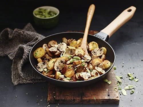 Actual product image Staub Frying pan (24 cm, Frying pan, Cast iron)