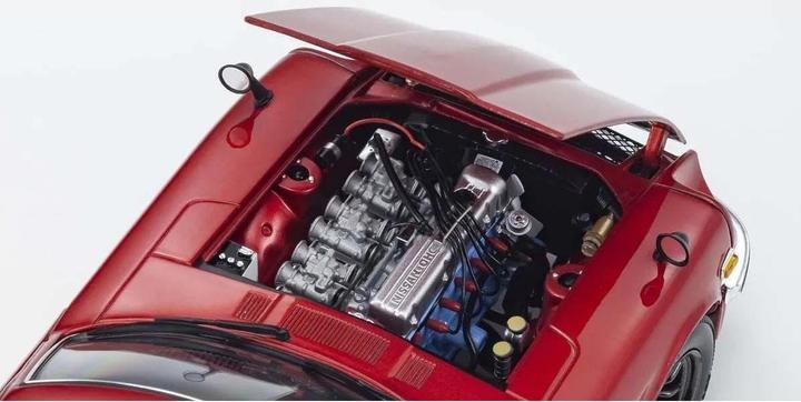 Actual product image Kyosho Nissan Fairlady Z-L (S30) 1970 Metallisch Rot, 1:18