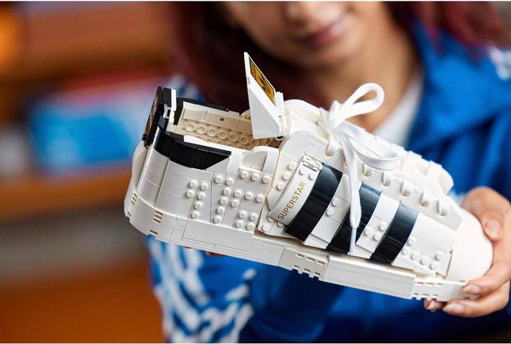 Productafbeelding LEGO Adidas Originals Superstar (10282, LEGO Icons)