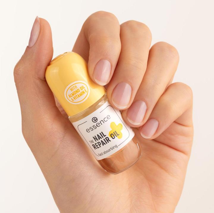 Image du produit essence Huile réparatrice pour les ongles 8 ml (8 ml)