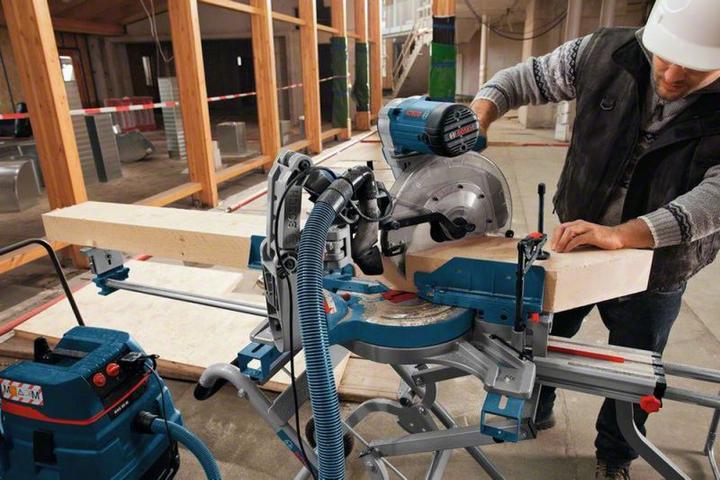 Produktbild Bosch Professional Kapp- und Gehrungssäge GCM 12 GDL, Wood