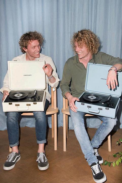 Produktbild Crosley Portfolio (Einstiegsklasse, Manuell)