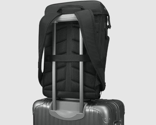Actual product image Lenovo Legion Active (17.10 l)