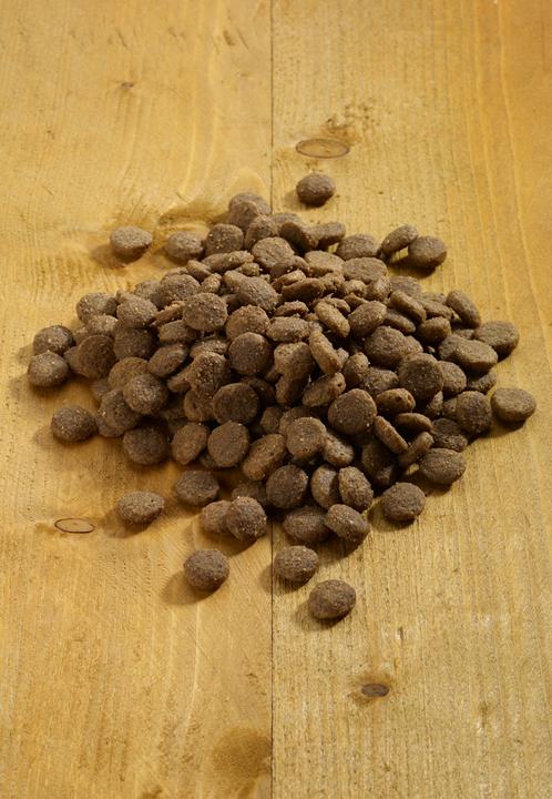 Produktbild Vet Concept Cat Low Mineral - 3 kg (Adult, 3000 g)