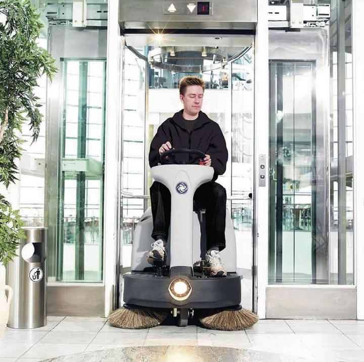 Image du produit Nilfisk Balayeuse SR 1000S B complète