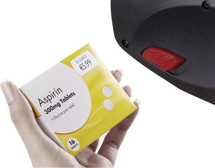 Actual product image Avery Price labeller labels